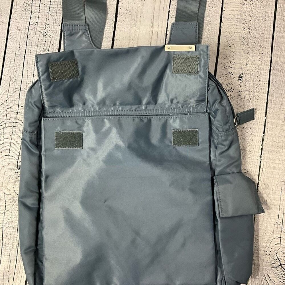 KENNETH COLE REACTION Small Backpack - Picture 3 of 7